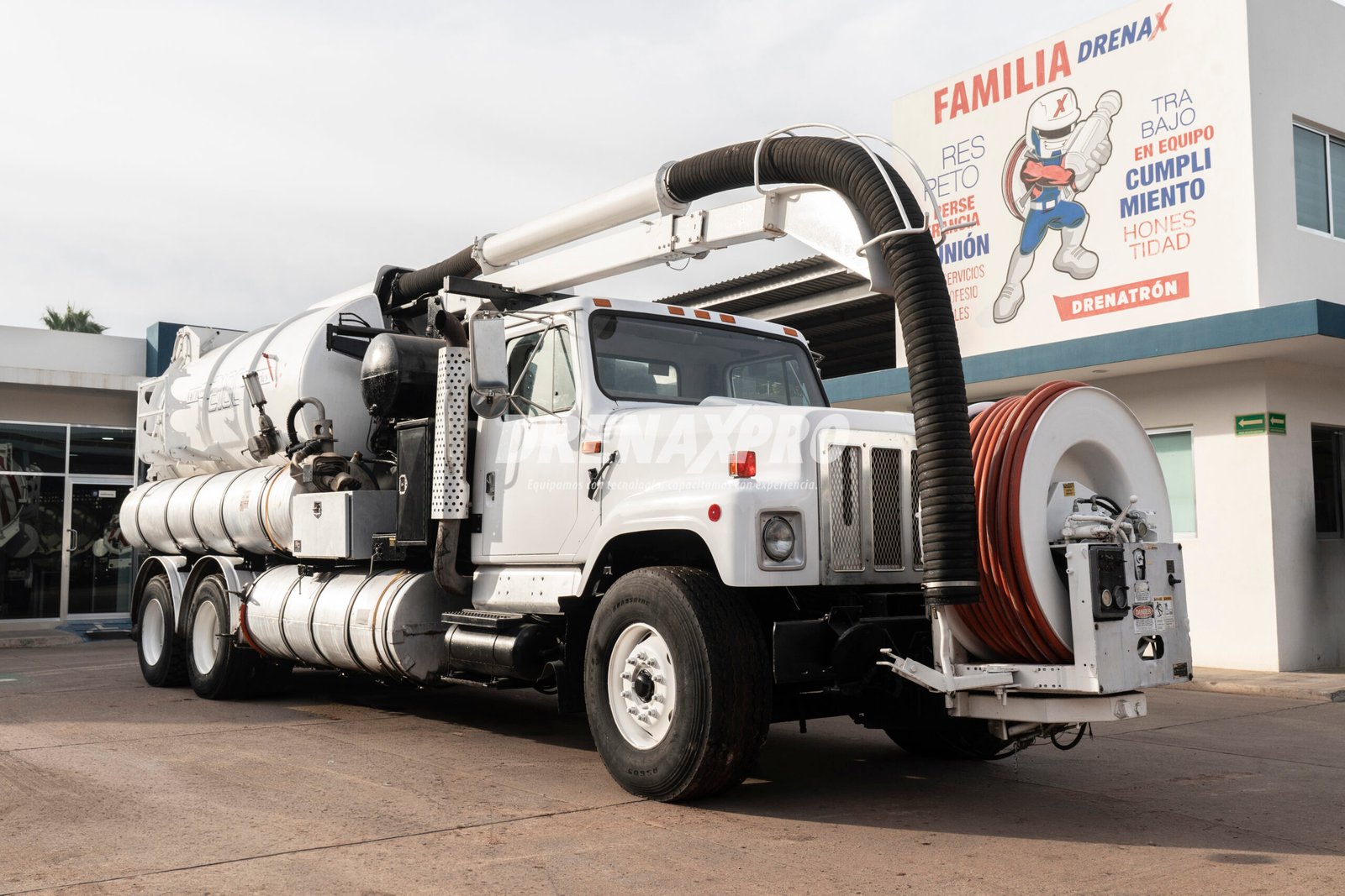 Vactor 2110 PD | International 2001 Manual - Imagen 3